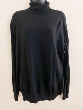SHEIN Black Turtleneck Sweater